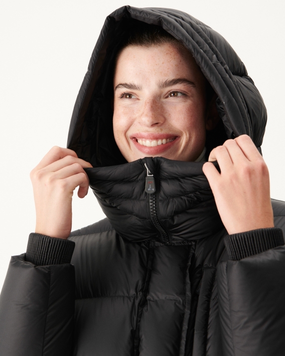 Doudoune à Capuche Noir Extreme Cold Delhi Jott